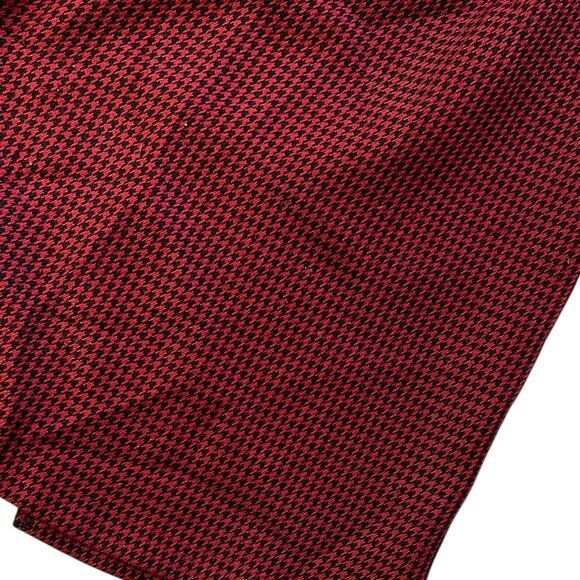Dressbarn Red Houndstooth Pencil Skirt 10 - Picture 2 of 3